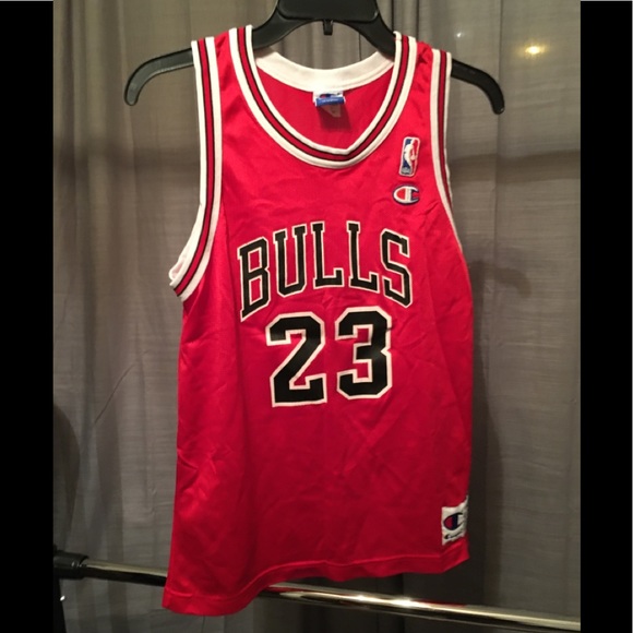 champion bulls jersey 23